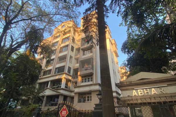 Large 2BHK Flat For Sale In Abhar Society Seven Bungalow Versova Andheri West | A2Z Realtors